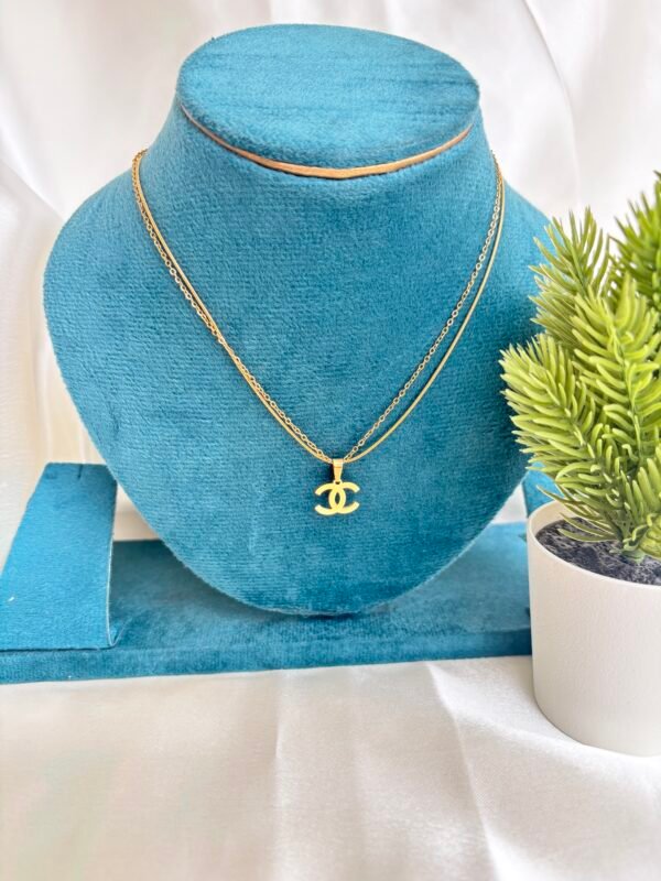TWIN LOOP NECKCHAIN