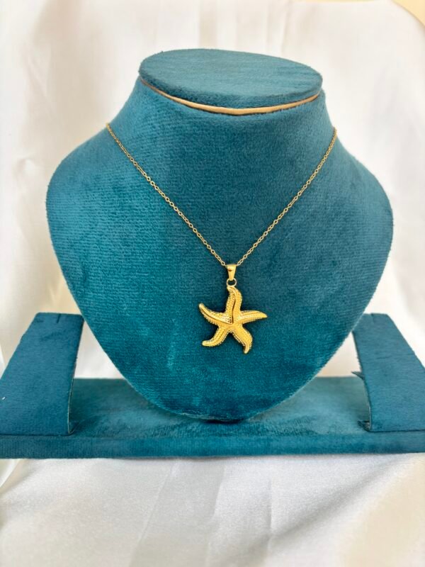 STARFISH PENDANT NECKCHAIN
