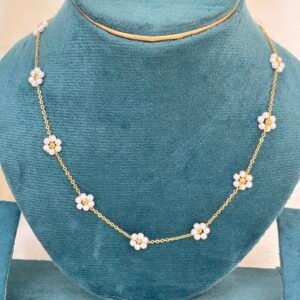 DAISY BLOOM CHAIN