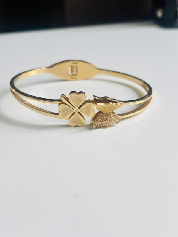 GOLDEN PETAL KADA