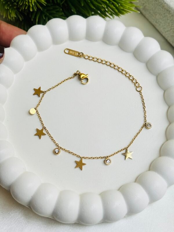 STAR CHARM BRACELET